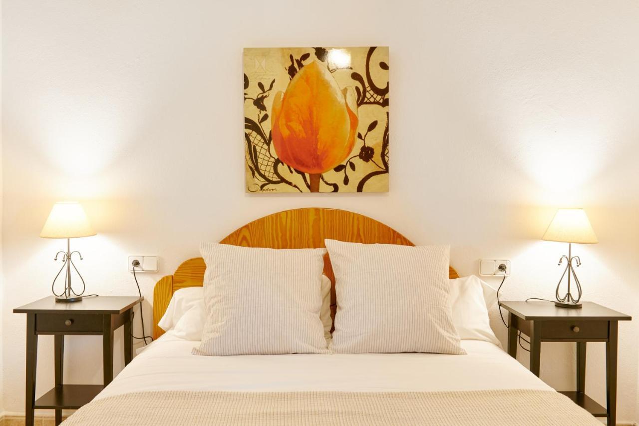 Villa Sa Cuina ซานต์ราฟาเอลเดซา ภายนอก รูปภาพ